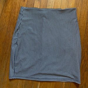 Lucy in the sky checkered pencil skirt